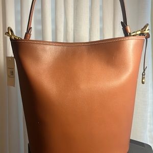 Coach Glovetanned leather Dakota  bucket bag NEW WITHOUT TAGS